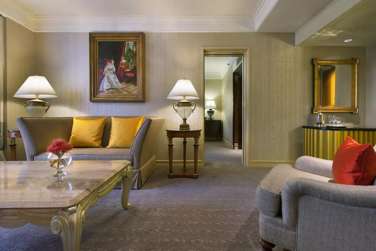 Sheraton Towers Singapore Hotel DOUBLE ROOM (Copy).jpg